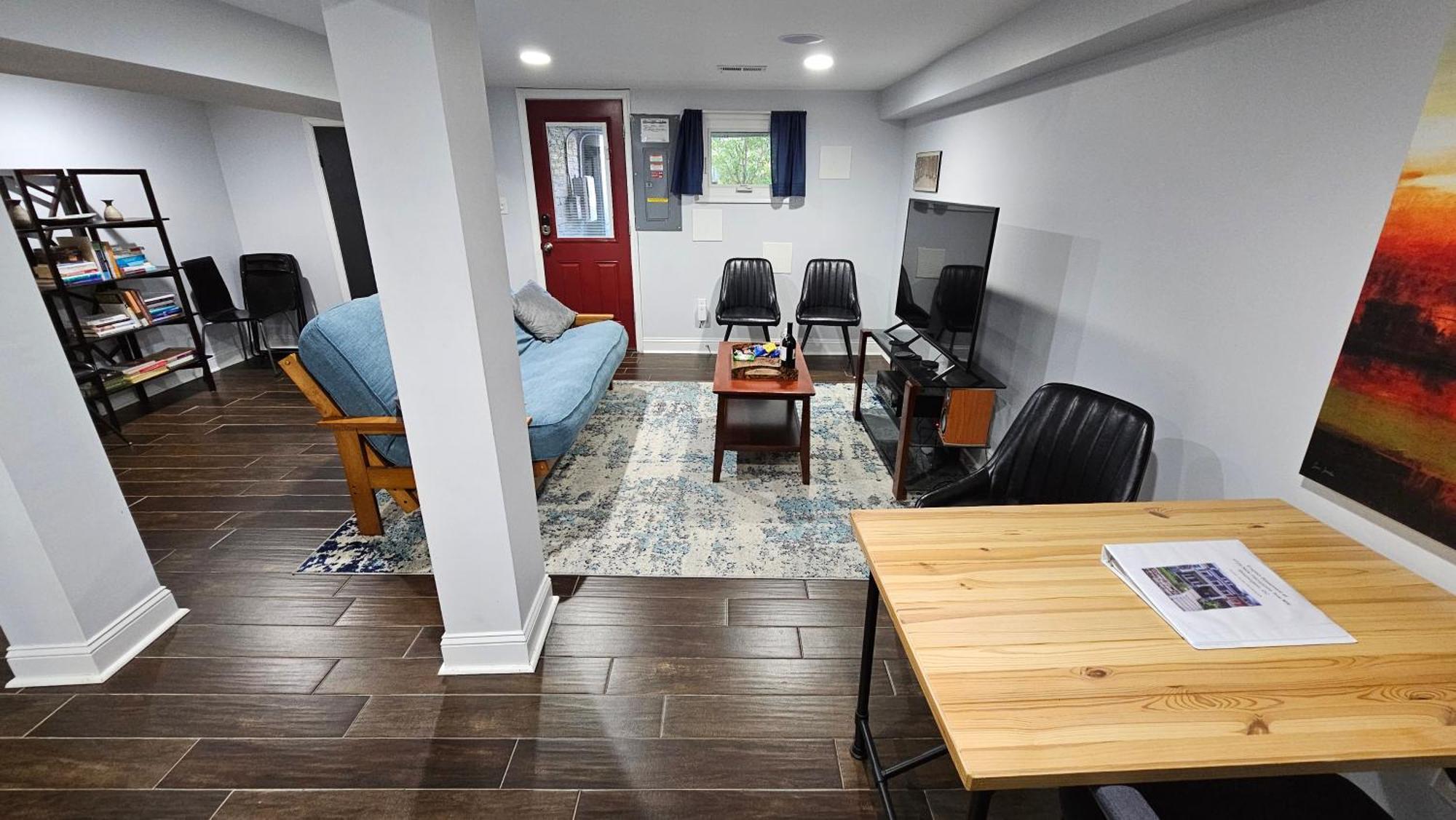 English Basement Suite In Petworth, Washington, Dc -- Free Off-Street Parking, Walk To Metro And Restaurants Eksteriør billede