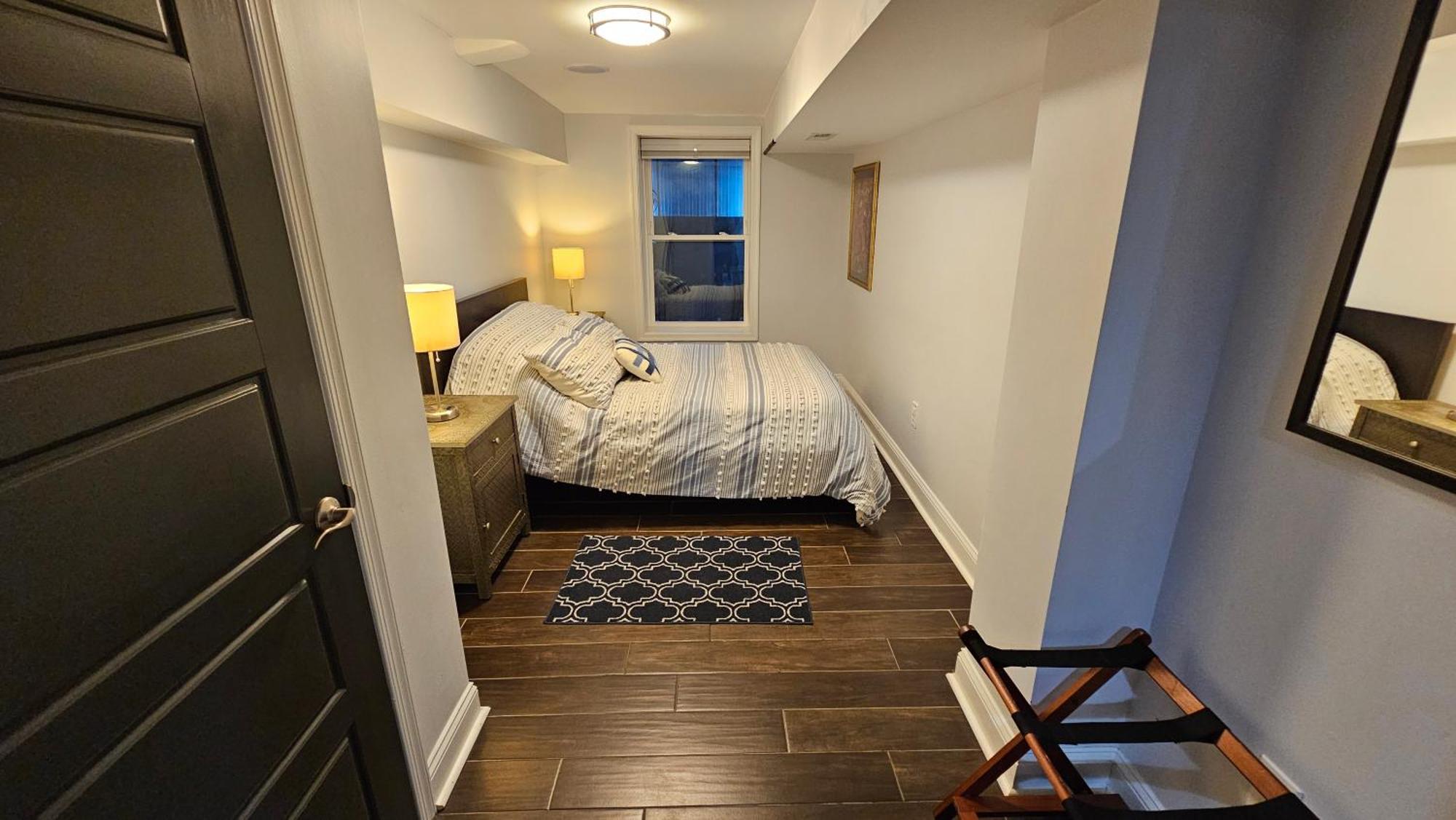 English Basement Suite In Petworth, Washington, Dc -- Free Off-Street Parking, Walk To Metro And Restaurants Eksteriør billede