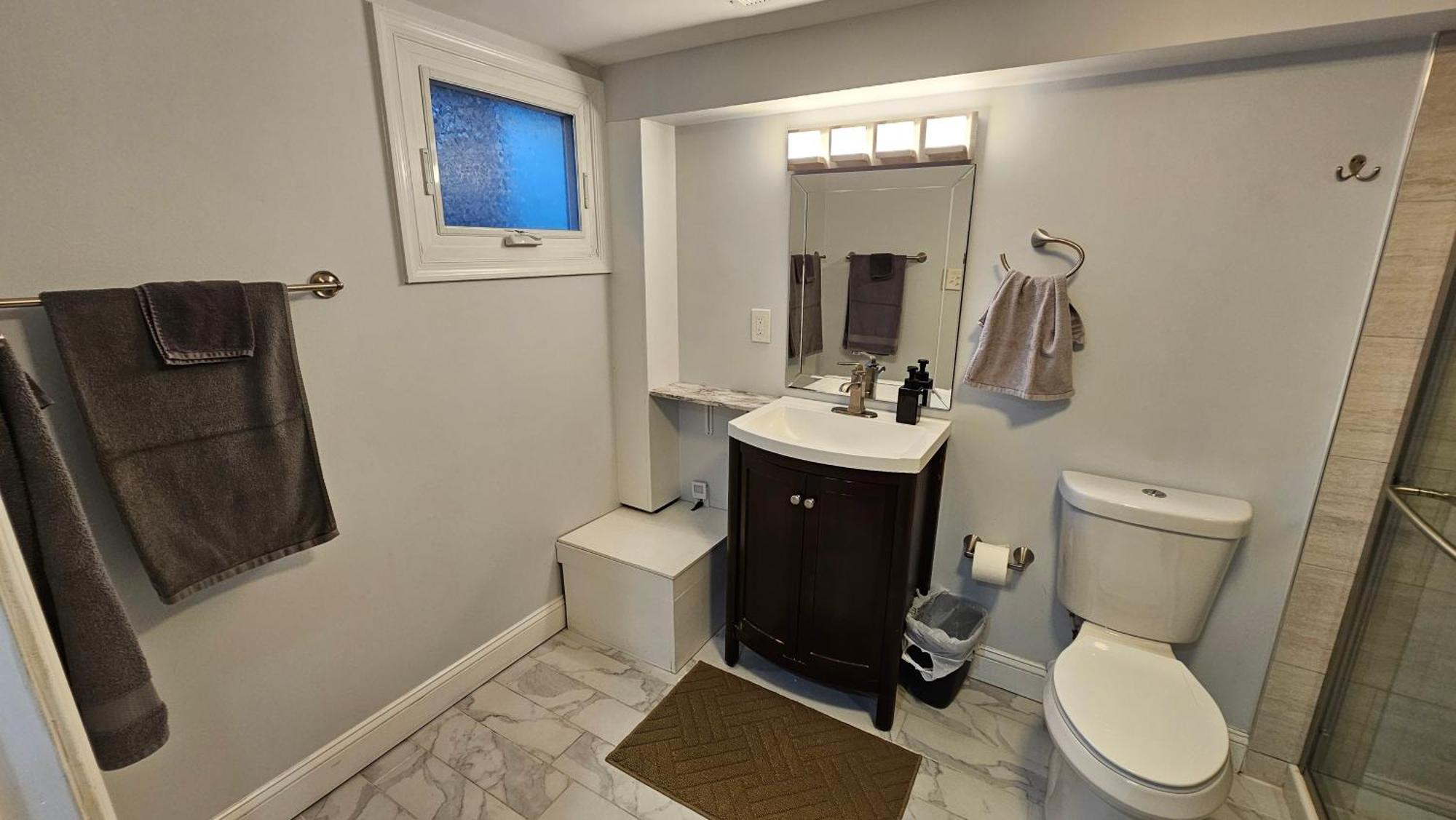 English Basement Suite In Petworth, Washington, Dc -- Free Off-Street Parking, Walk To Metro And Restaurants Eksteriør billede